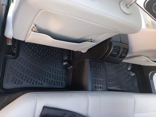mercedes-benz-c-W20-REAR-2007-2014_www.samad.mk-GLEDRING GUMENI PATOSNICI