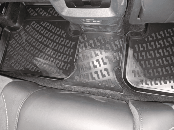 www.samad.mk-3D gumeni patosnici za Volkswagen Tiguan 2024- МК3 Patosnici Robust za site vremenski uslovi rear