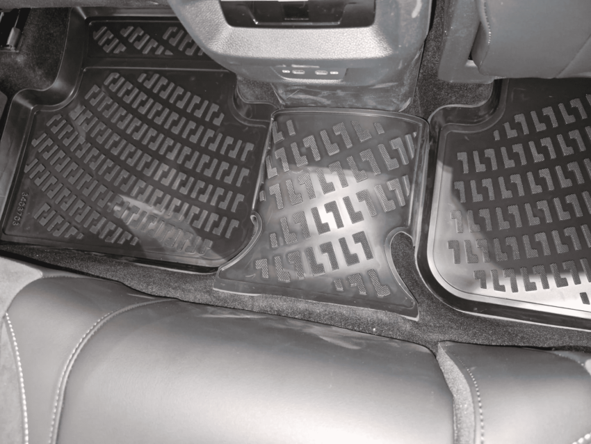 www.samad.mk-3D gumeni patosnici za Volkswagen Tiguan 2024- МК3 Patosnici Robust za site vremenski uslovi rear