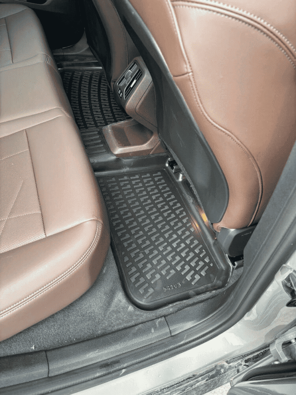 bmw-x1-u11-phev-2022-Bmw IX1 U11_rear_ROBUST 3D Gumeni patosnici korito