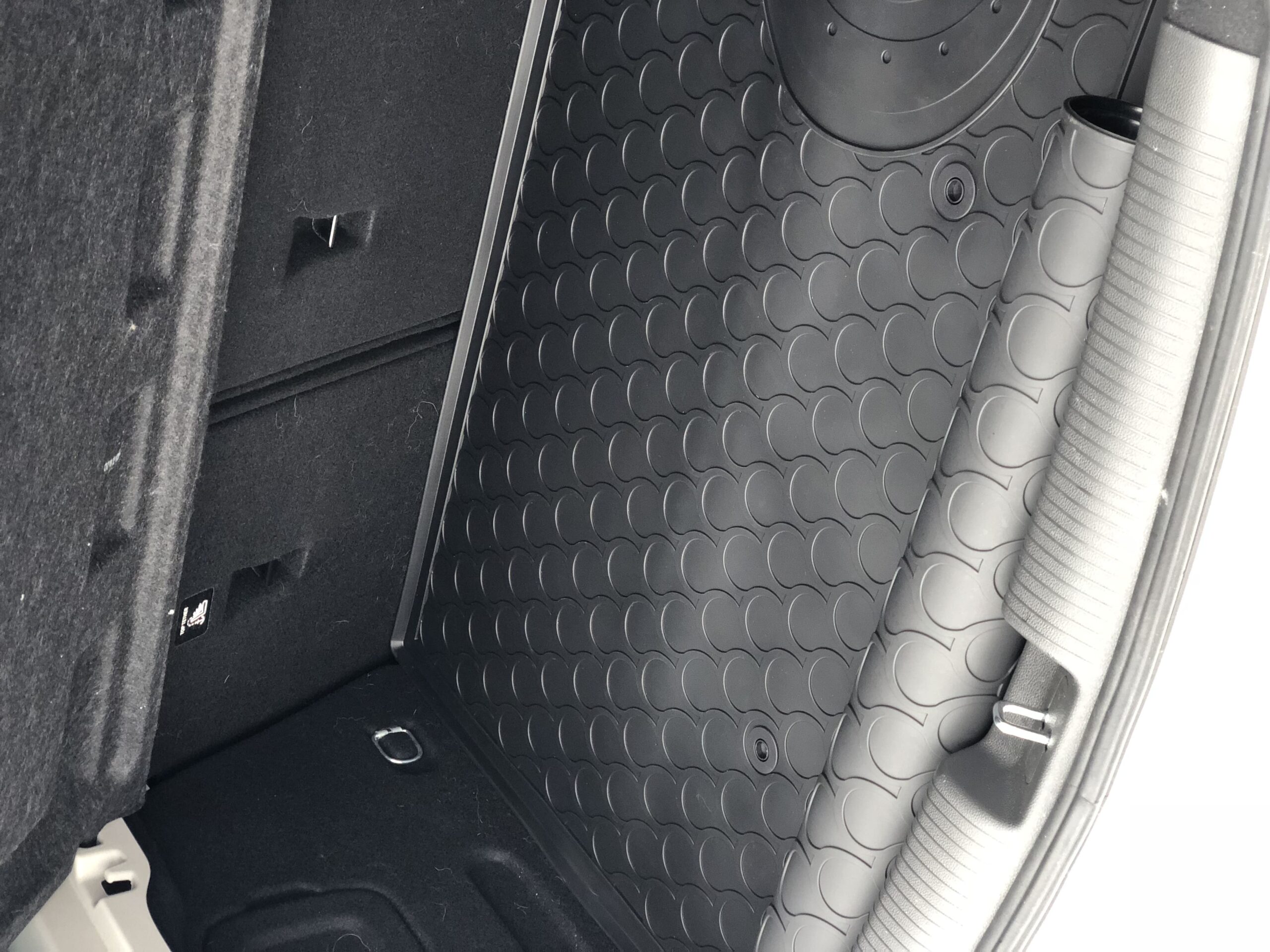 Way of saving doggymat- MULTIMAT -WWW.SAMAD.MK-LISTING